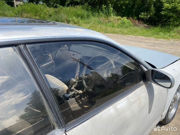 Стекла дверные Toyota Chaser X90