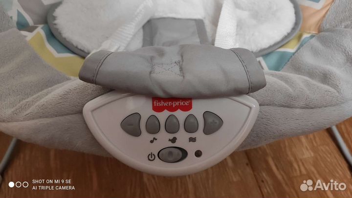 Шезлонг fisher price