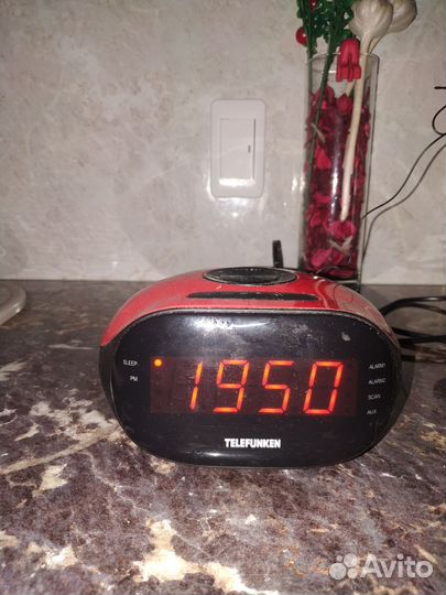 Радиоприёмник с будильником