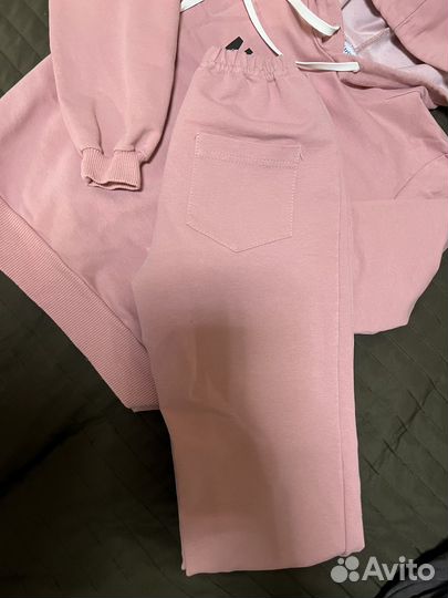 Костюм спортивный