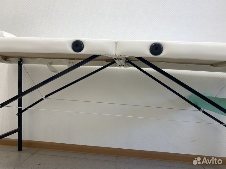 Кушетка для наращивания ресниц