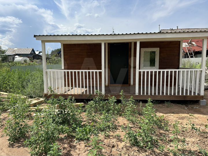 Дом 25 м² на участке 7 сот.