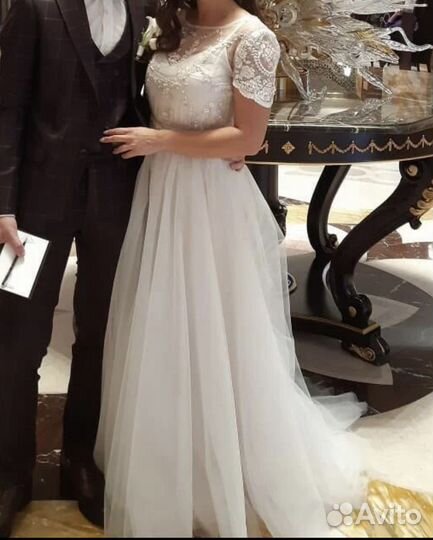 Свадебное платье