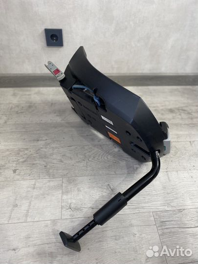 Автолюлька Cybex Aton 2 от рождения с базой isofix