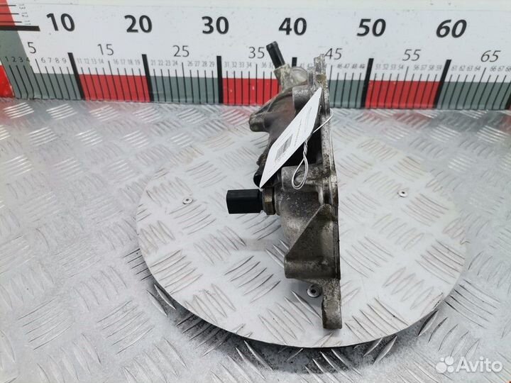 Корпус термостата Renault Laguna 2 2002 8200561420