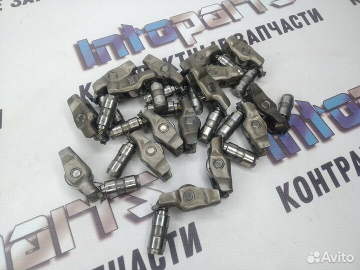 Коромысло клапана (рокер ) Volkswagen Polo 5 cfna