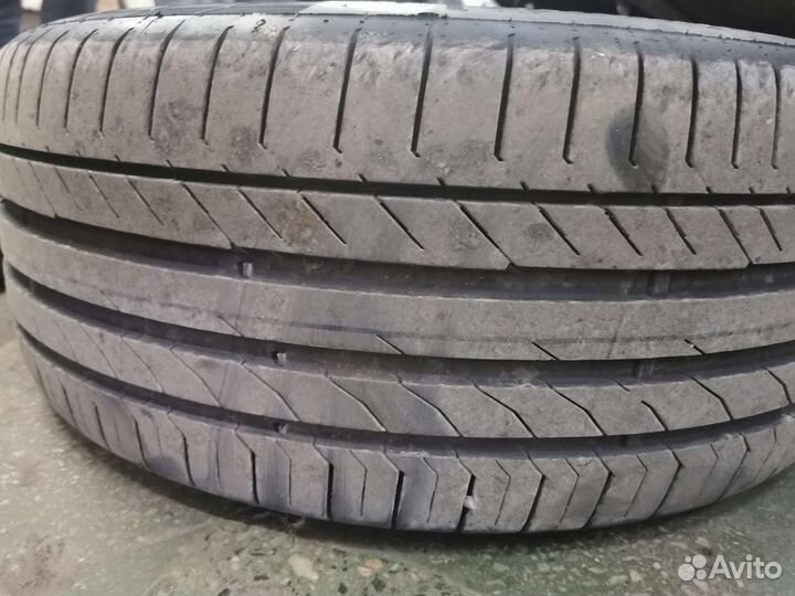 Continental ContiCrossContact UHP 255/50 R19