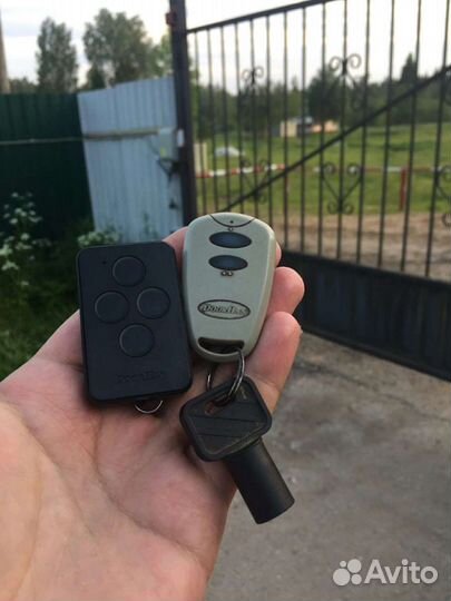 Пульты для ворот, шлагбаумов