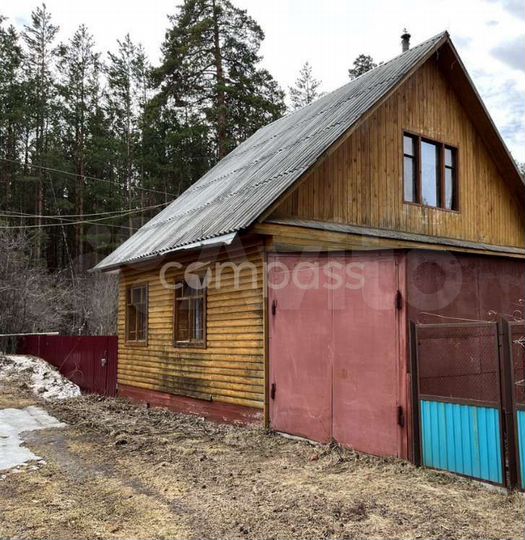 Дом 63 м² на участке 6 сот.