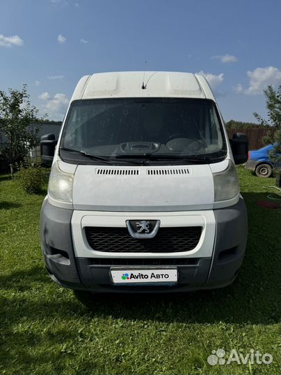 Peugeot Boxer цельнометаллический, 2010