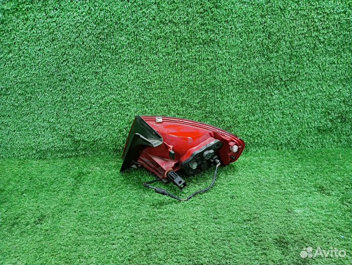 Фонарь задний левый седан VAG Audi A4 B8