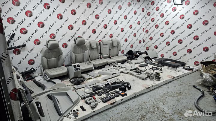 Салон в сборе на Mercedes-Benz GL-Class X166