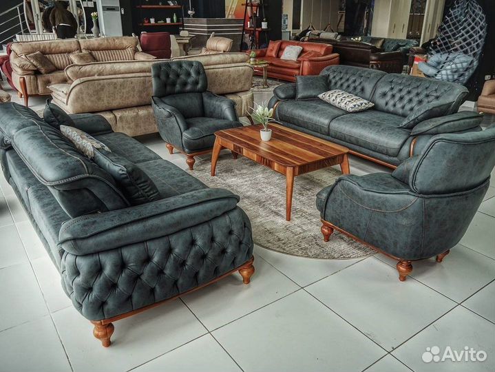 Диван с креслами