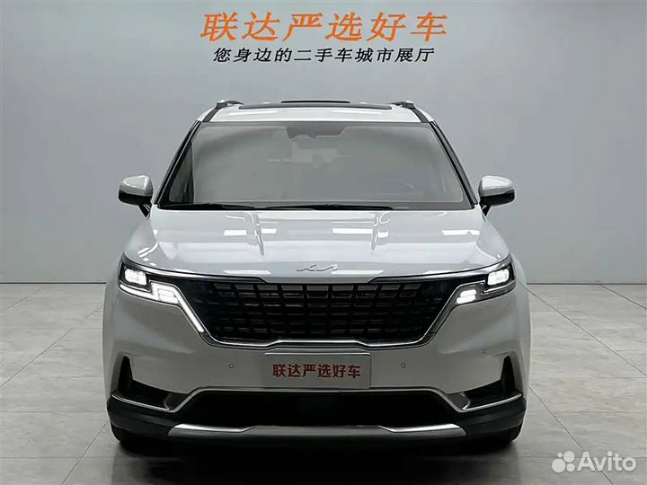 Kia Carnival 2.0 AT, 2021, 25 200 км