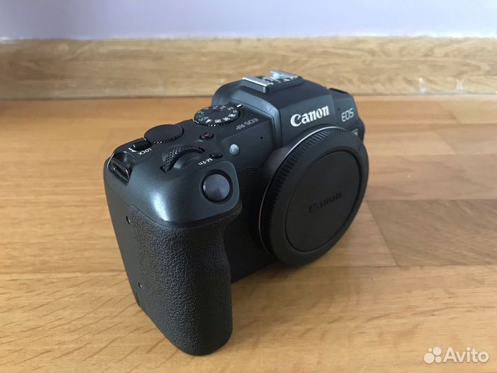 Canon EOS RP body (пробег 12 тыс. кадров)