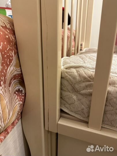 Детская кроватка