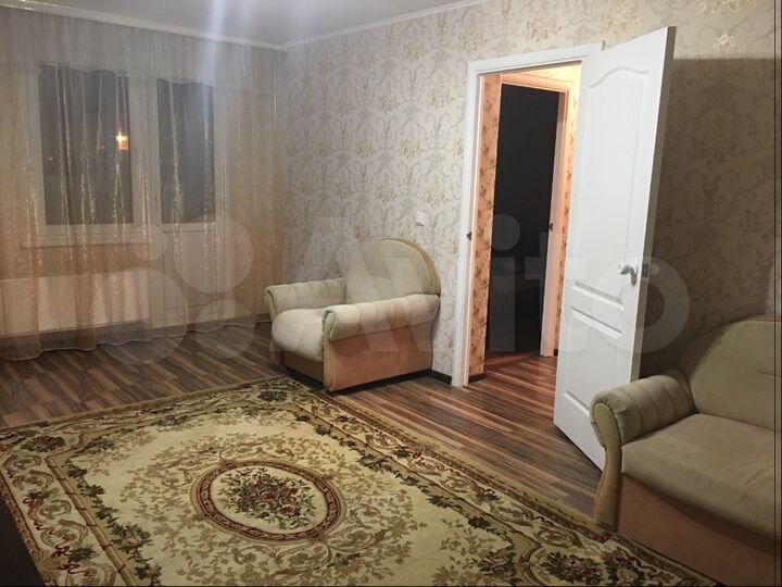 2-к. квартира, 60 м², 1/16 эт.