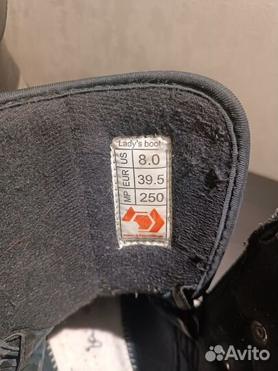 Сноубордические ботинки женские 39