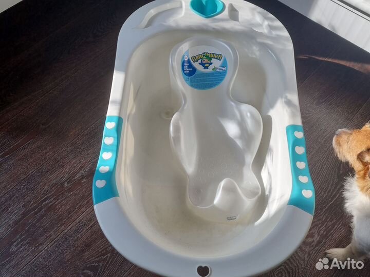 Ванна с горкой и ковшиком