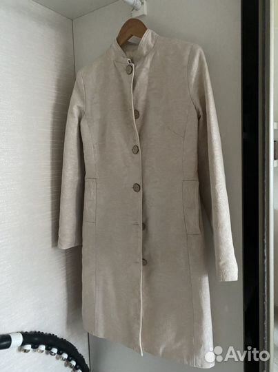 Плащ женский