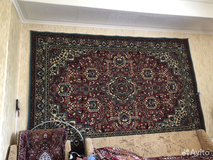 Ковер шерстяной