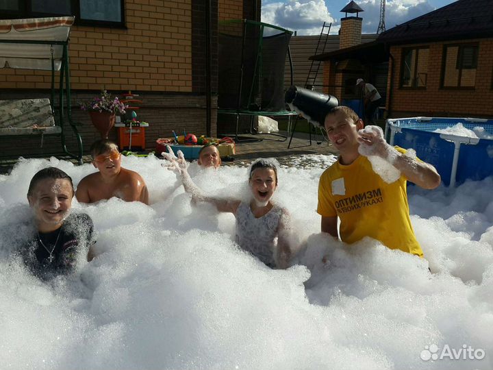 Аниматор на праздник Белый мишка