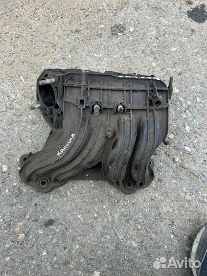 Впускной коллектор LADA Kalina