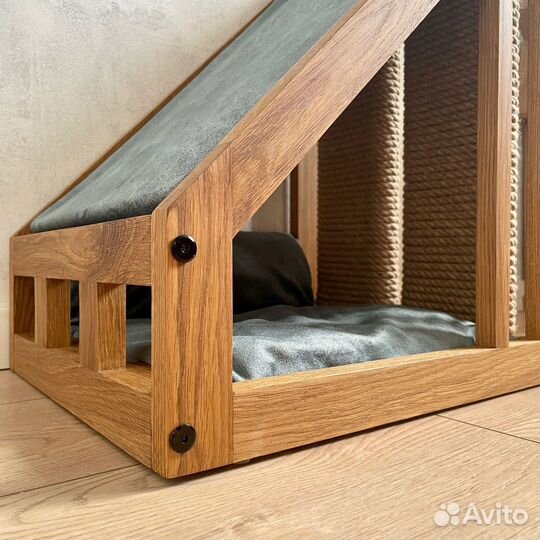 Домик для кошки 2 в 1. Массив дуба. Цвет на выбор