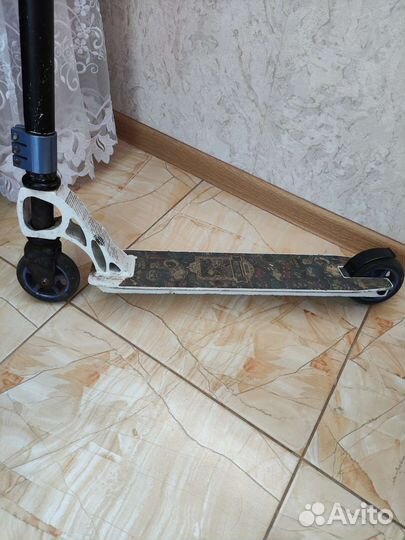 Трюковой самокат