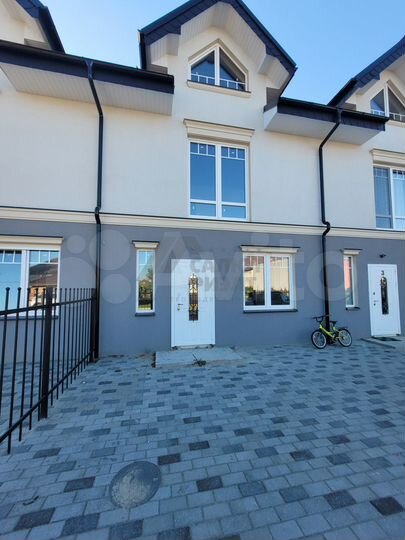 Таунхаус 140 м² на участке 1,5 сот.