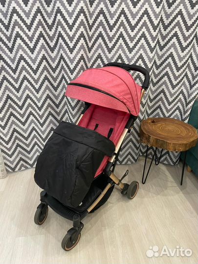 Прогулочная коляска Teknum 308