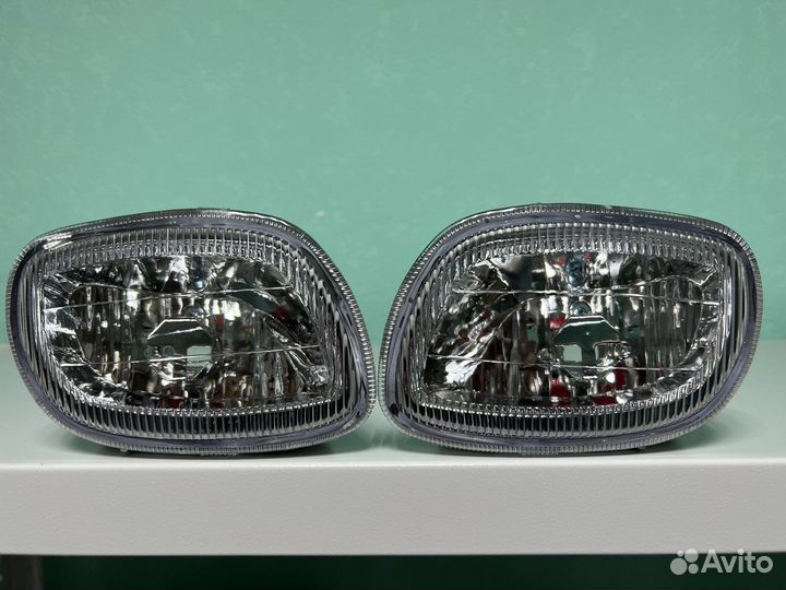 Фары противотуманные Туманки Toyota Carina 210