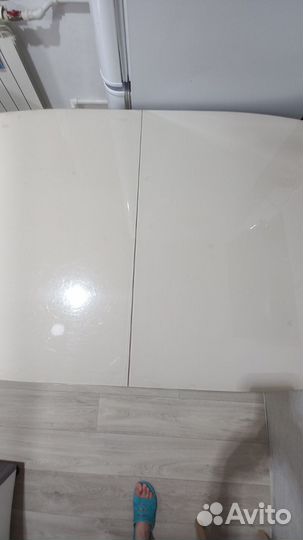 Продам кухонный раздвижной стол