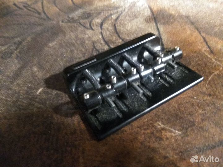 Бридж для бас гитары gotoh