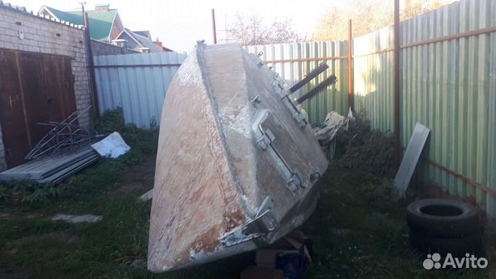 Продам парусно моторную яхту