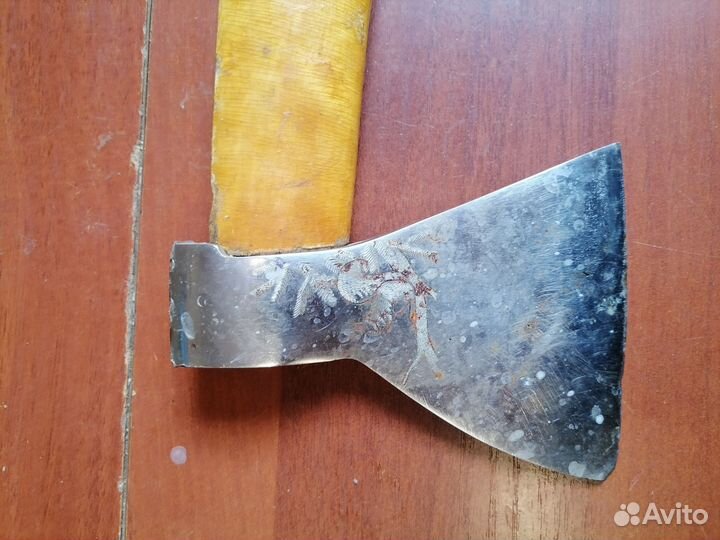 Топор хромированный с гравировкой