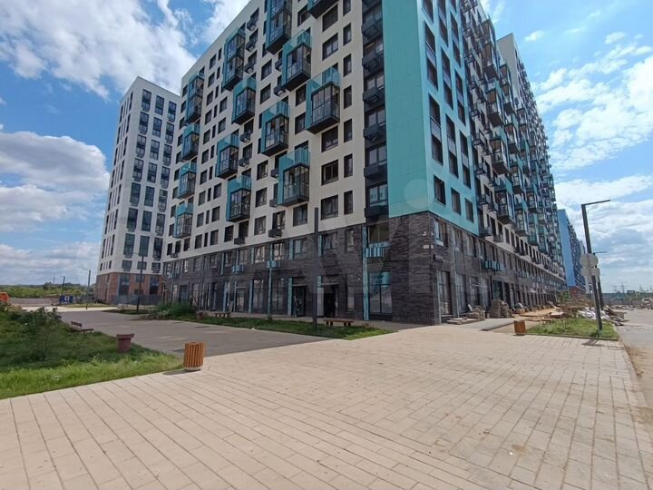 Угловое помещение на перекрестке ЖК 60.4 м² Аренда