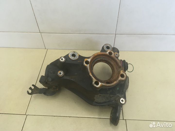 Кулак поворотный передний левый X1 E84 2009