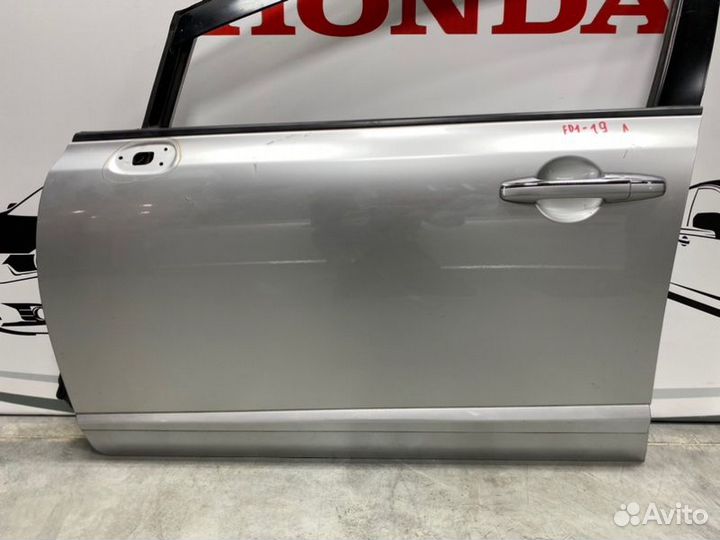 Дверь боковая передняя левая Honda Civic FD(4Д)