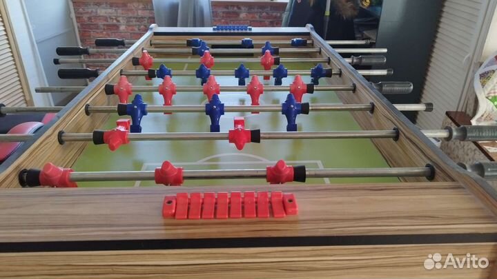 Настольный футбол кикер