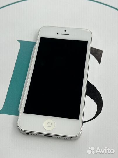 iPhone 5, 16 ГБ