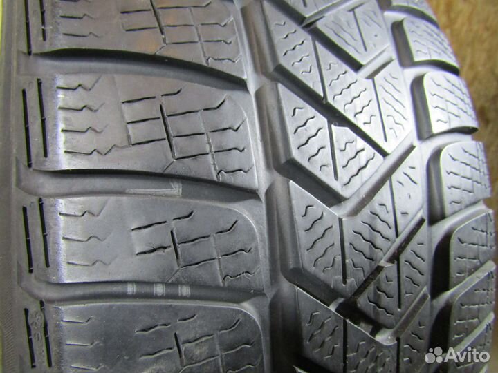 Pirelli Winter Sottozero 3 245/45 R19