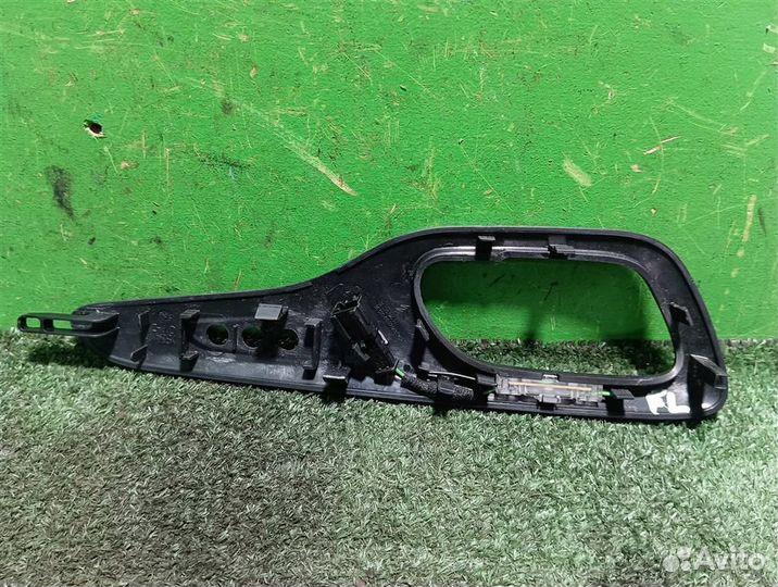 Накладка ручки внутренней Citroen C5 2009