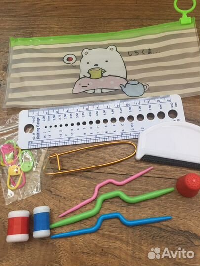 3 набора предметов для вязания (разное наполнение)