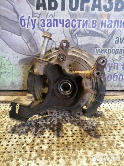 Кулак задний правый Hyundai Ix35