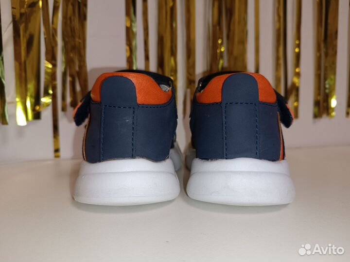 Сандалии детские для мальчиков