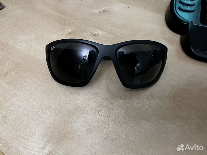 Солнцезащитные очки RAY-BAN RB 4300 (601SR5)