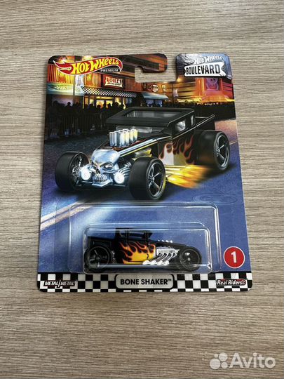 Hot Wheels Premium Land Cruiser, Bone Shaker