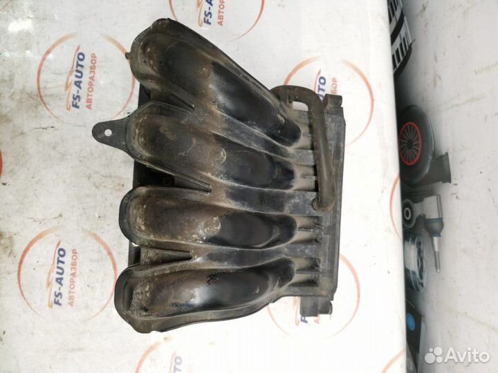 Впускной коллектор Nissan Note 1.4 CR14DE 2007