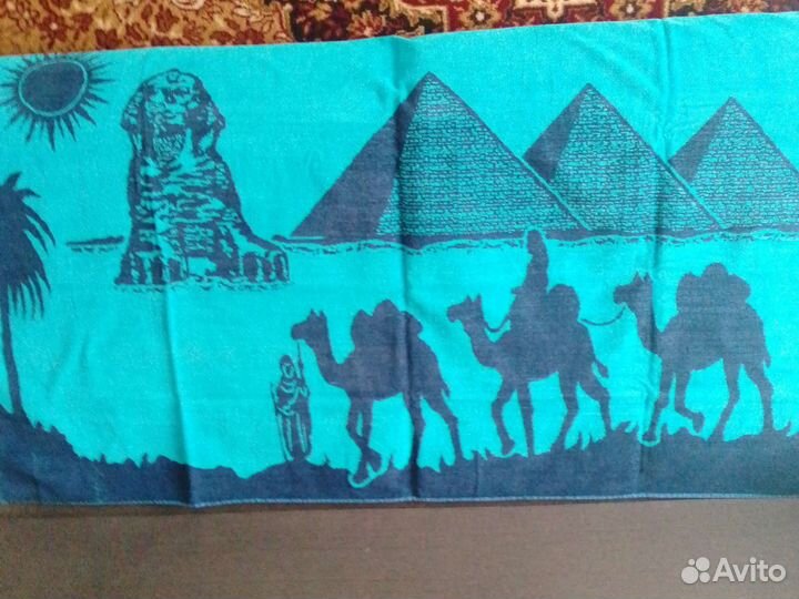 Махровое полотенце